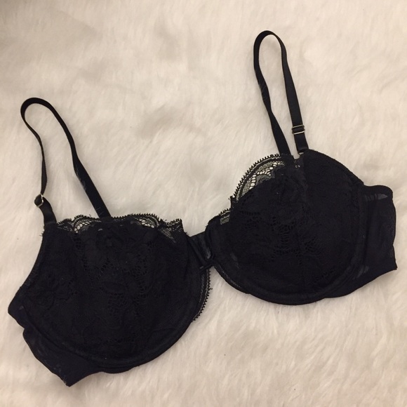 Victoria's Secret Other - Very Sexy Victoria’s Secret Black Lace Bra 36C